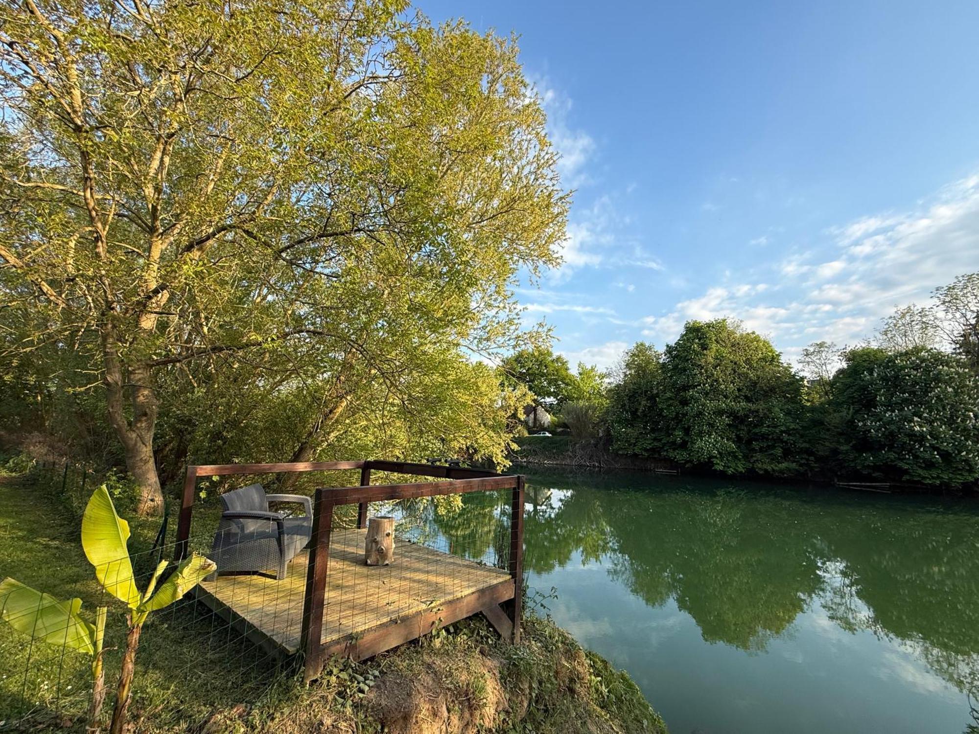 Appartement Familial Au Bord De La Marne, Jardin 8000M2, Piscine, Court De Tennis, Terrasse, Parking Gratuit Proche Disneyland Isles-les-Villenoy ภายนอก รูปภาพ